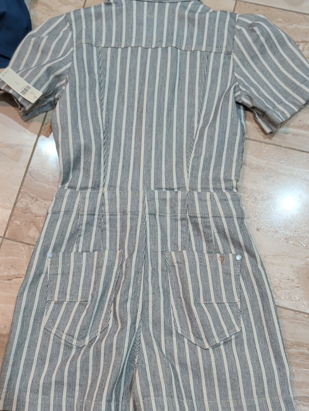 Pilcro Romper - Picture 6 of 7
